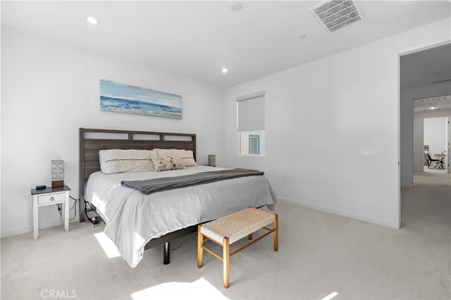 $824,900 | 27318 Maverick Place, Valencia, CA 91381