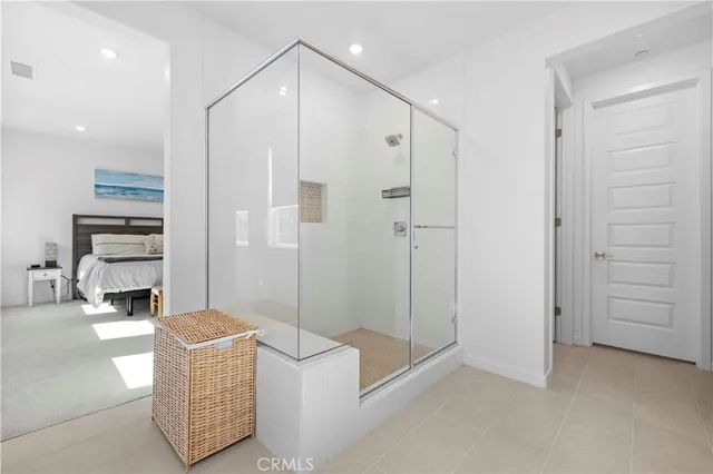 $824,900 | 27318 Maverick Place, Valencia, CA 91381