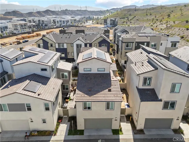 $824,900 | 27318 Maverick Place, Valencia, CA 91381