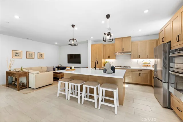 $824,900 | 27318 Maverick Place, Valencia, CA 91381