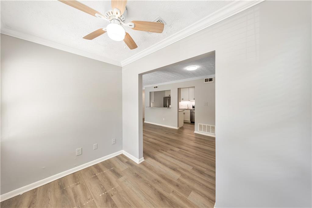 5159 Roswell Road, Unit 6 Atlanta, GA 30342 - Photo 6 of 16 Gallery Image 6