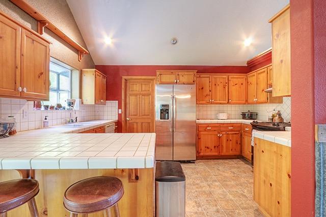 1601 Hugo Road Merlin, OR 97532 - Photo 2 of 25 Additional Photo
