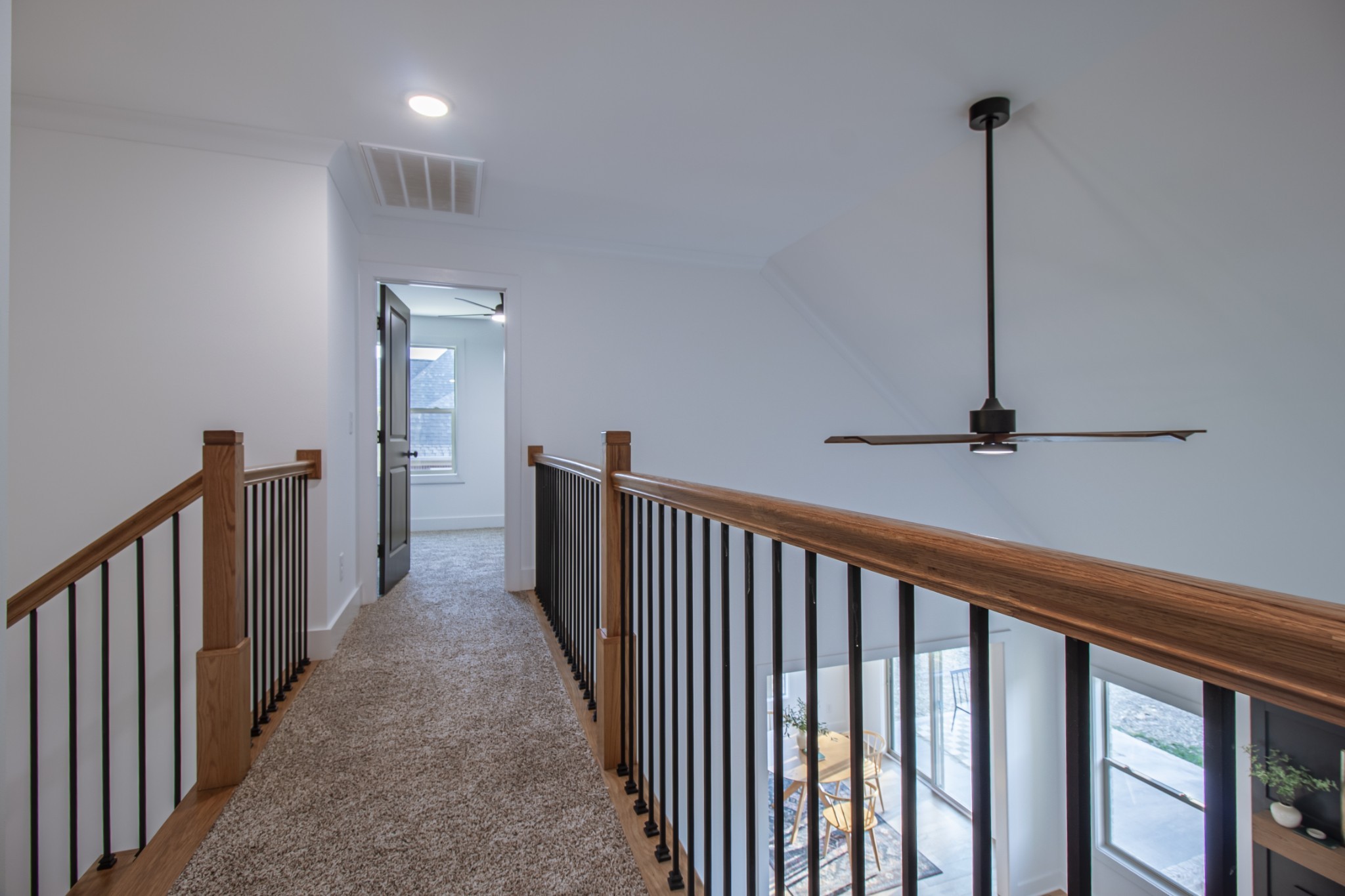 835 Lexington Circle Manchester, TN 37355 - Photo 39 of 53 a view of a hallway with windows