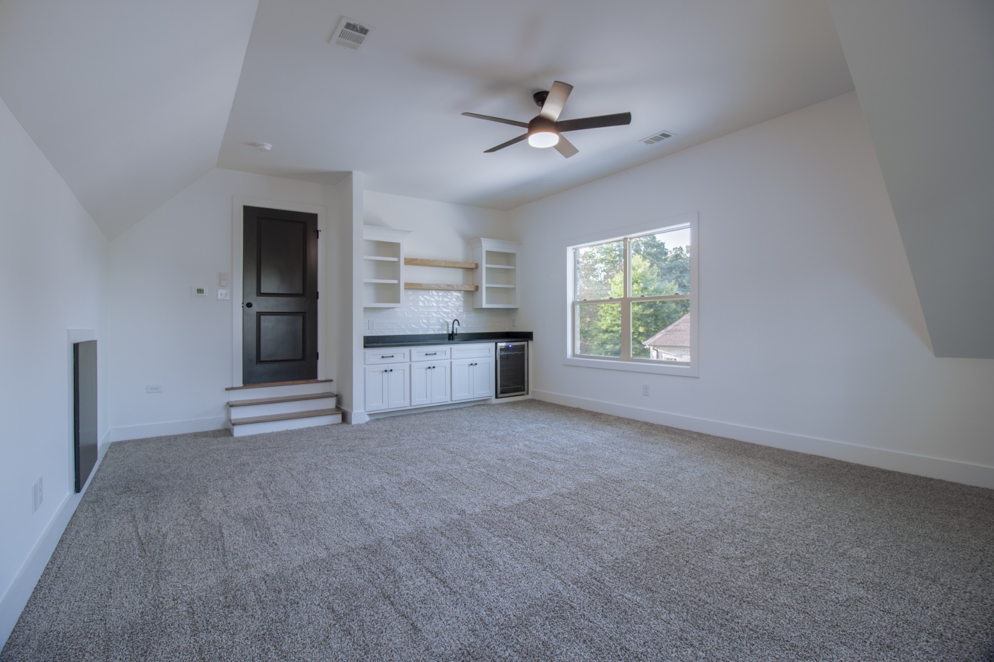 835 Lexington Circle Manchester, TN 37355 - Photo 45 of 53 a view of empty room with windows and ceiling fan