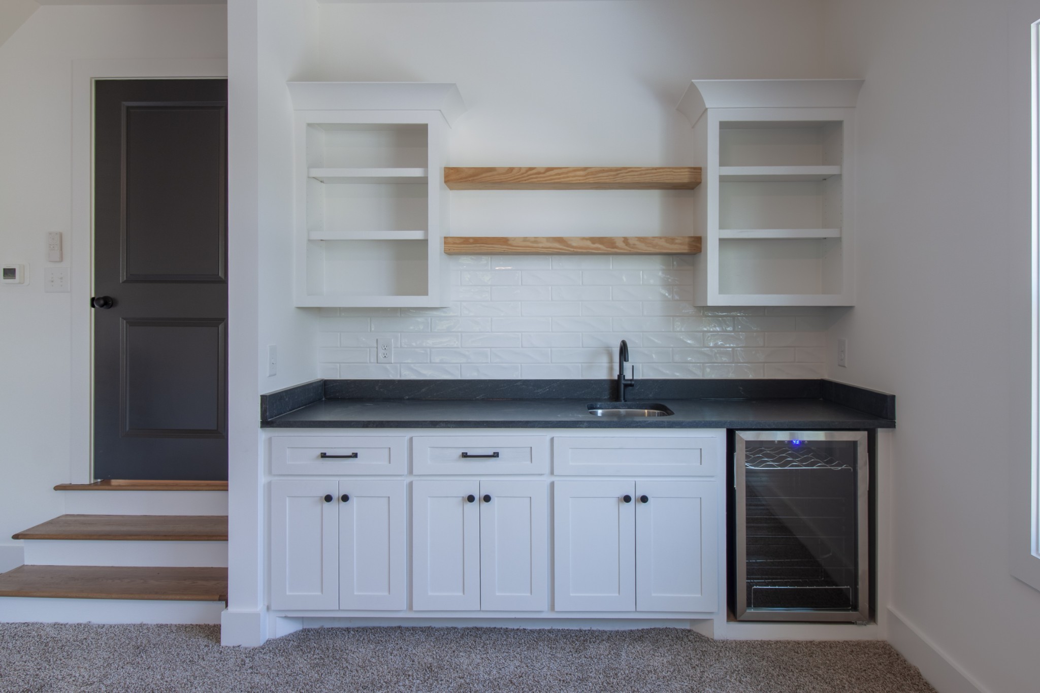 835 Lexington Circle Manchester, TN 37355 - Photo 46 of 53 a kitchen with granite countertop a cabinets and a stove