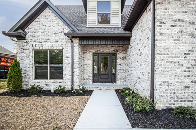 $515,000 | 835 Lexington Circle, Manchester, TN 37355