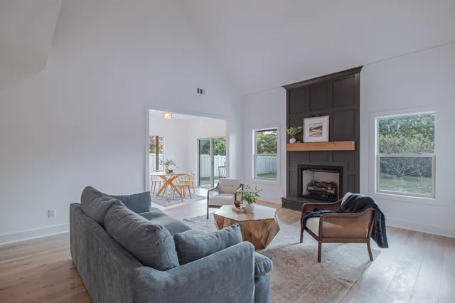 $515,000 | 835 Lexington Circle, Manchester, TN 37355