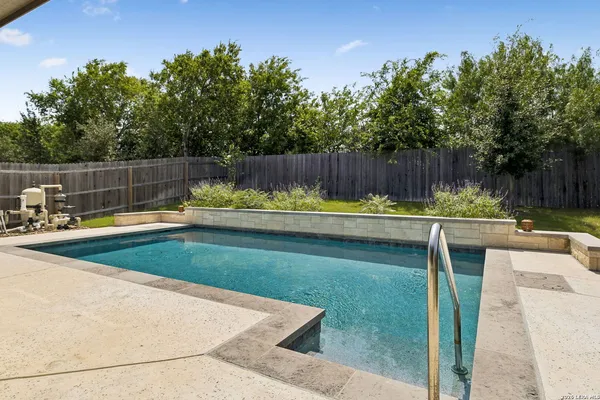 $327,700 | 3334 Junction Bay, Converse, TX 78109