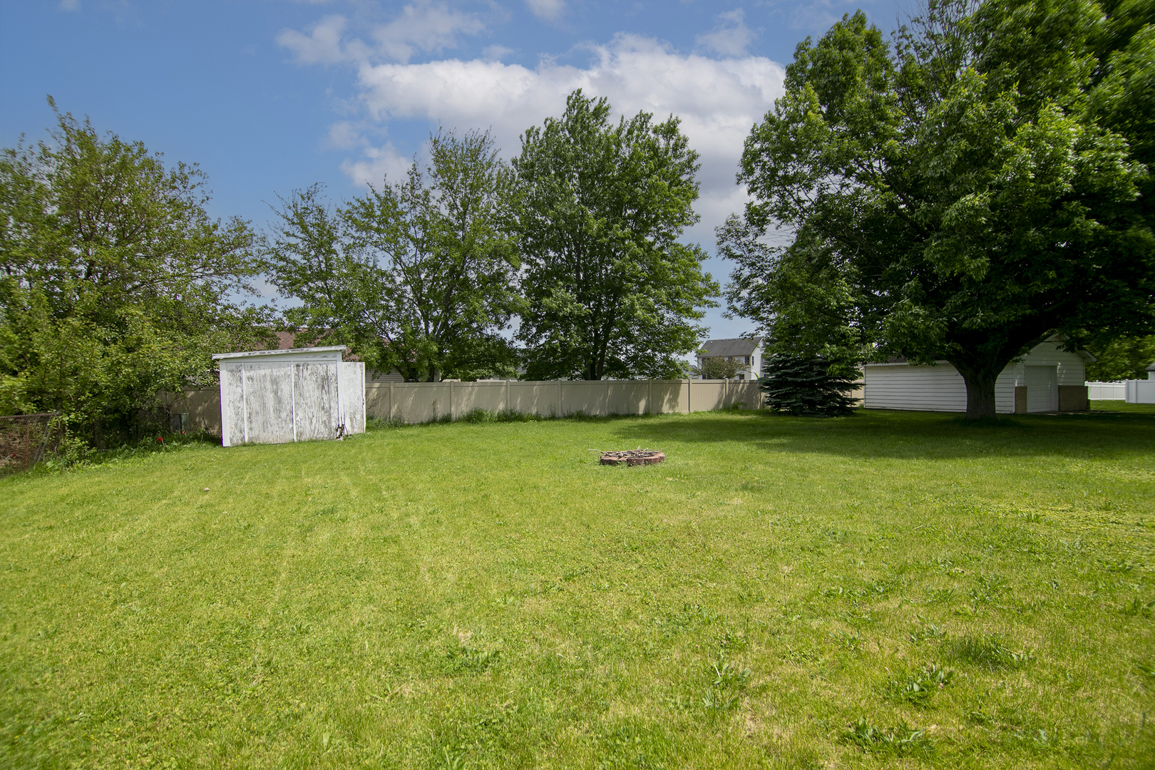 1572 North 2000E Road Bourbonnais, IL 60914 - Photo 18 of 18 a garden view