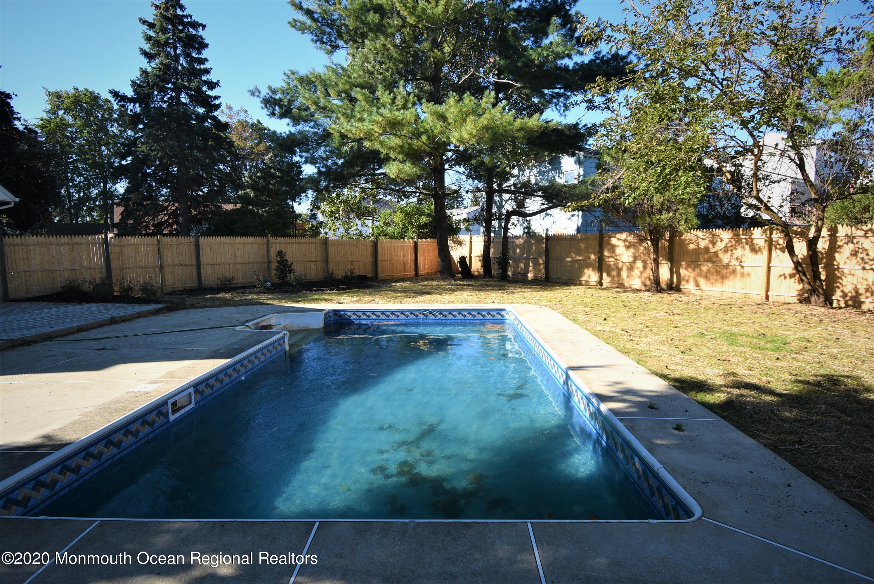 55 Scholer Drive Union Beach, NJ 07735 - Photo 15 of 16 DSC_2870 (2)