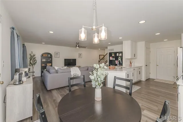 $345,000 | 111 Deer Grv Court, St. Peters, MO 63376