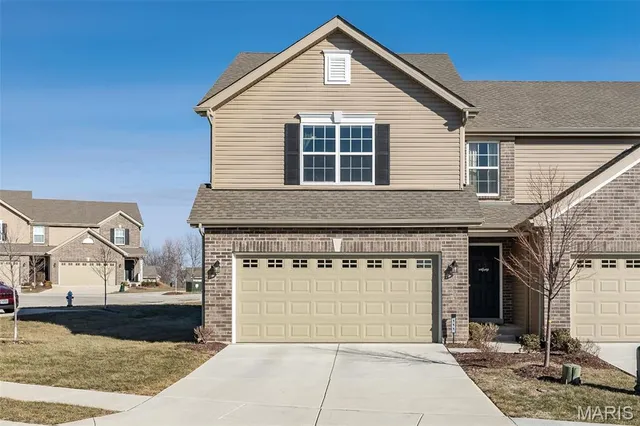 $345,000 | 111 Deer Grv Court, St. Peters, MO 63376