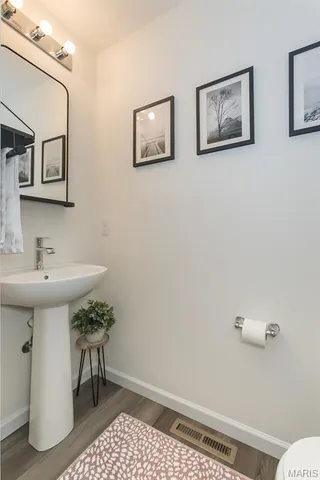 $345,000 | 111 Deer Grv Court, St. Peters, MO 63376