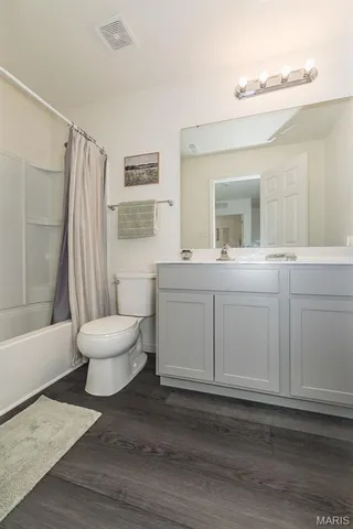 $345,000 | 111 Deer Grv Court, St. Peters, MO 63376