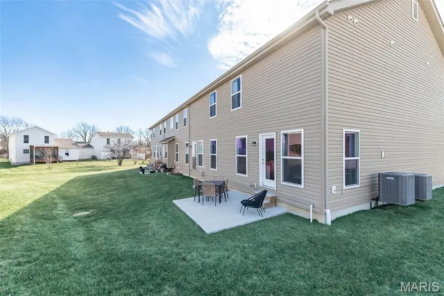 $345,000 | 111 Deer Grv Court, St. Peters, MO 63376
