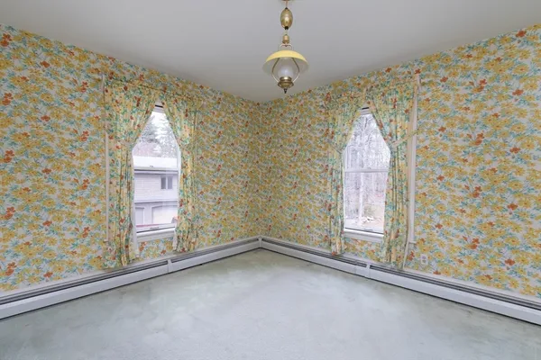 $695,000 | 150 Paxton Street, Leicester, MA 01524