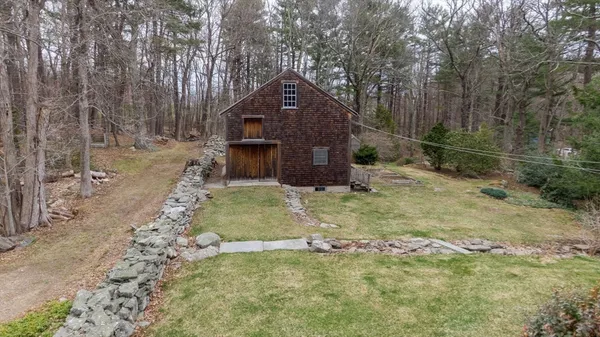 $695,000 | 150 Paxton Street, Leicester, MA 01524