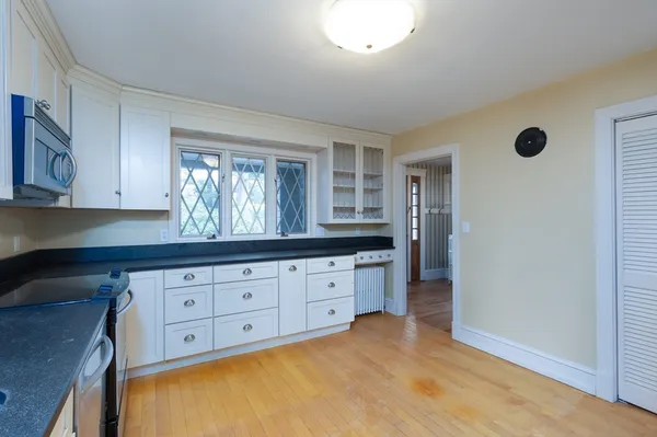 $695,000 | 150 Paxton Street, Leicester, MA 01524