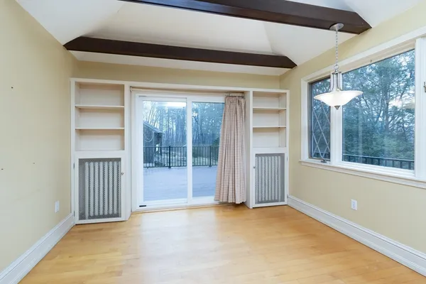 $695,000 | 150 Paxton Street, Leicester, MA 01524