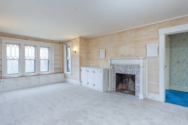 $695,000 | 150 Paxton Street, Leicester, MA 01524