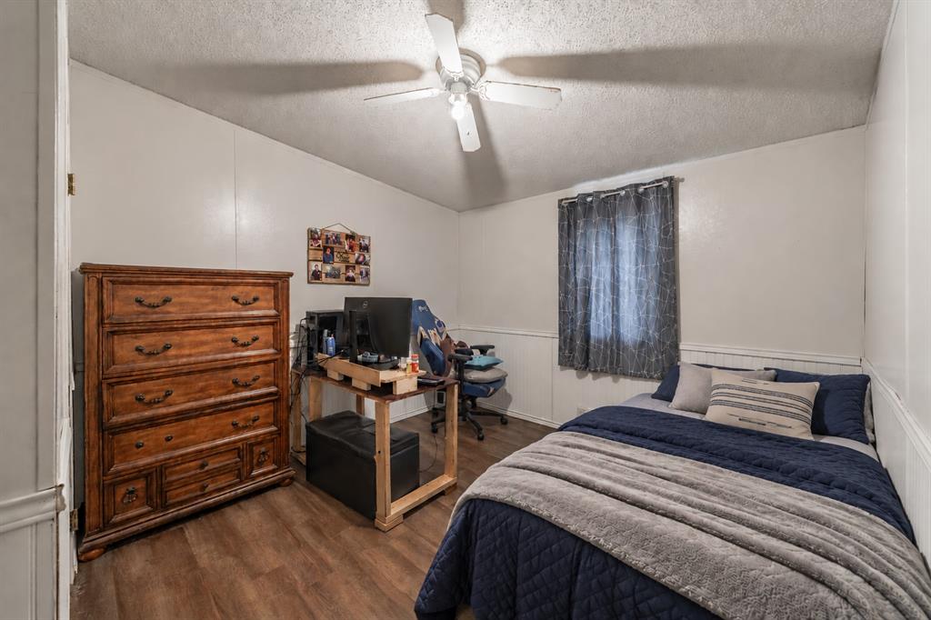 208 Rhett Court Aurora, TX 76078 - Photo 22 of 35 Gallery Image 22
