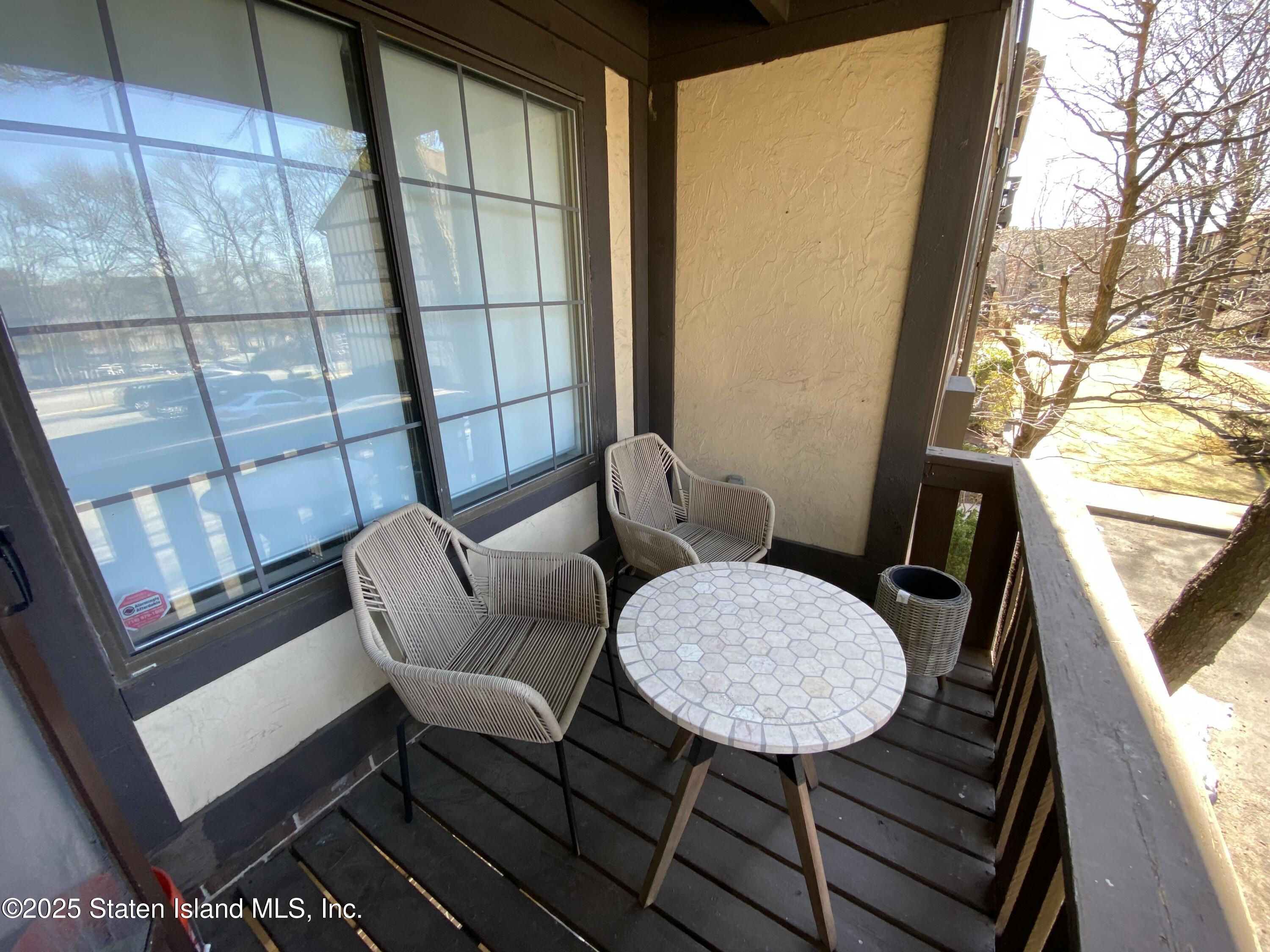 127 Devon Loop Staten Island, NY 10314 - Photo 7 of 8 tempImage83VW0j