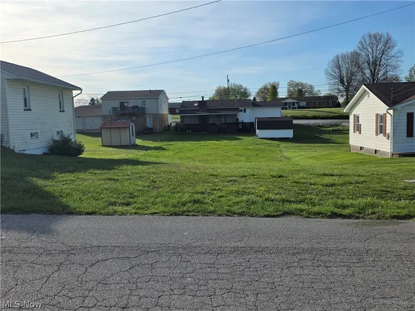 $32,900 | 0 Lubeck Road, Parkersburg, WV 26101