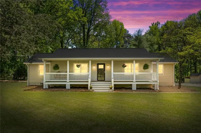 $330,000 | 14845 Brown Bridge Road, Covington, GA 30016