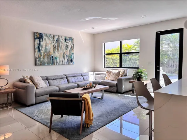 $6,550 | 8895 Northwest 99th Court, Doral, FL 33178