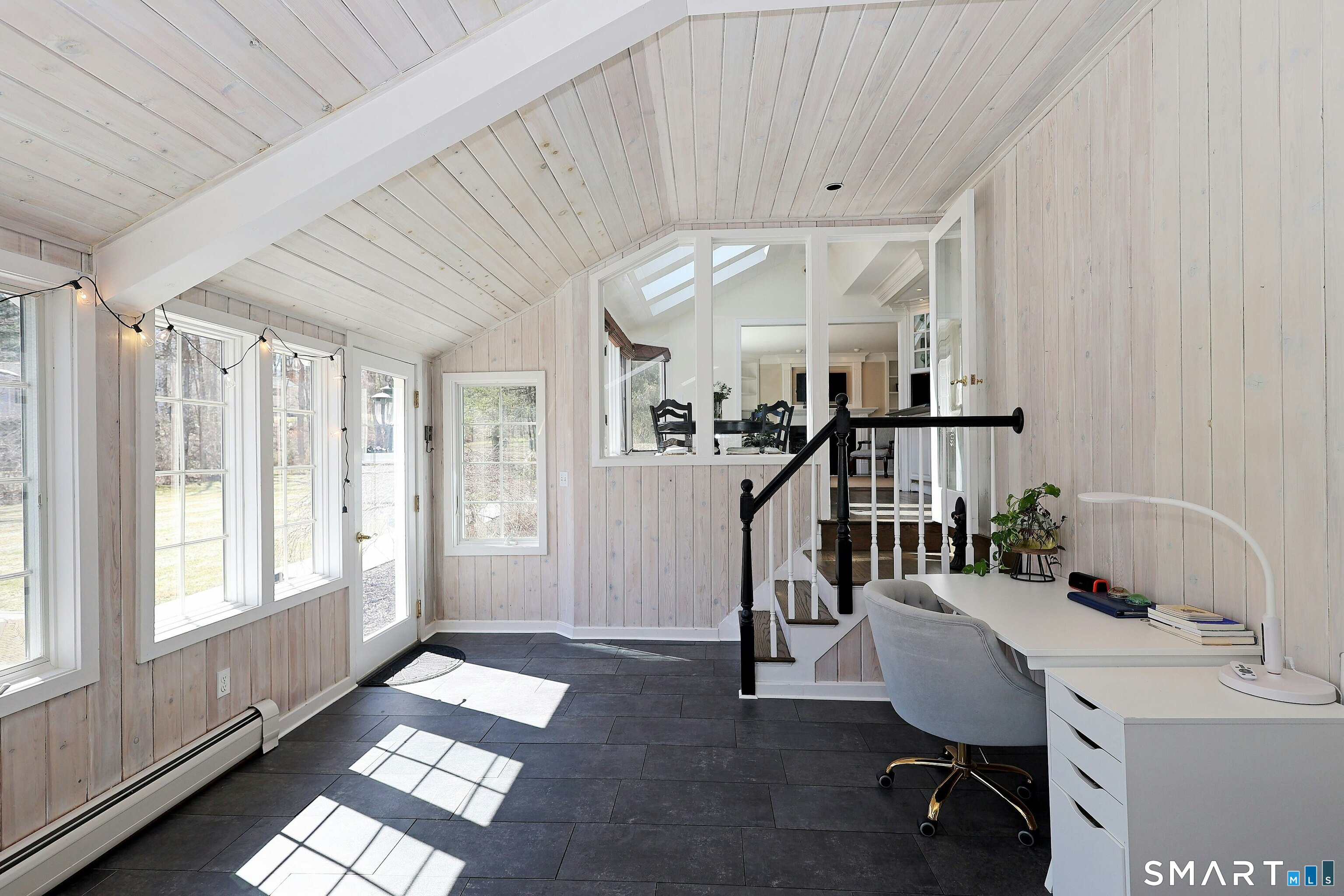 46 Tally Ho Road Ridgefield, CT 06877 - Photo 13 of 40