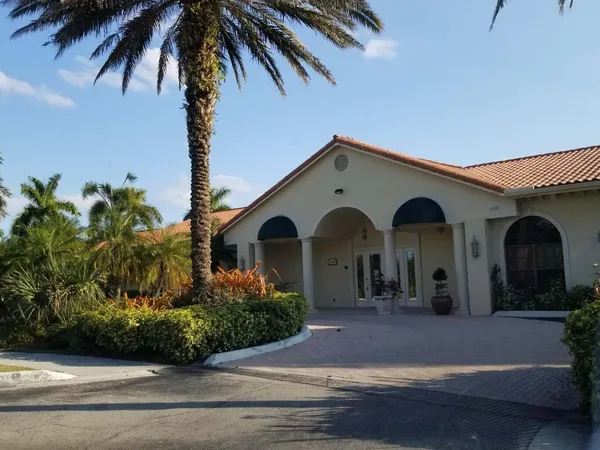 $1,874 | 1561 Balfour Point Drive, Unit H, West Palm Beach, FL 33411