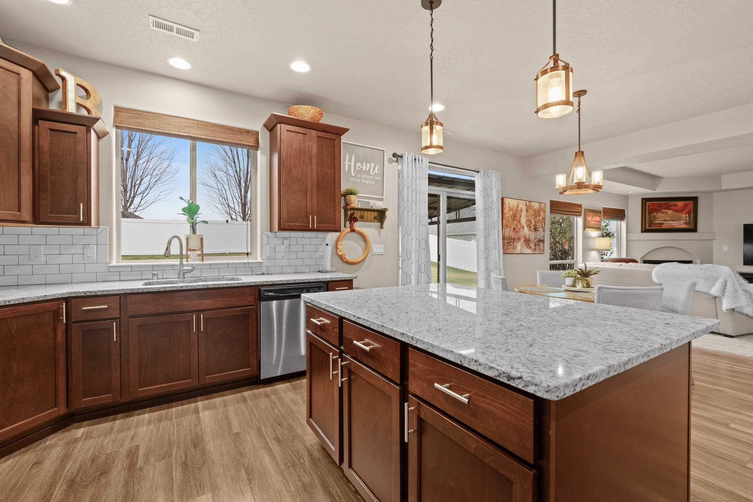 1115 South McMillan Road Spokane Valley, WA 99016 - Photo 9 of 50