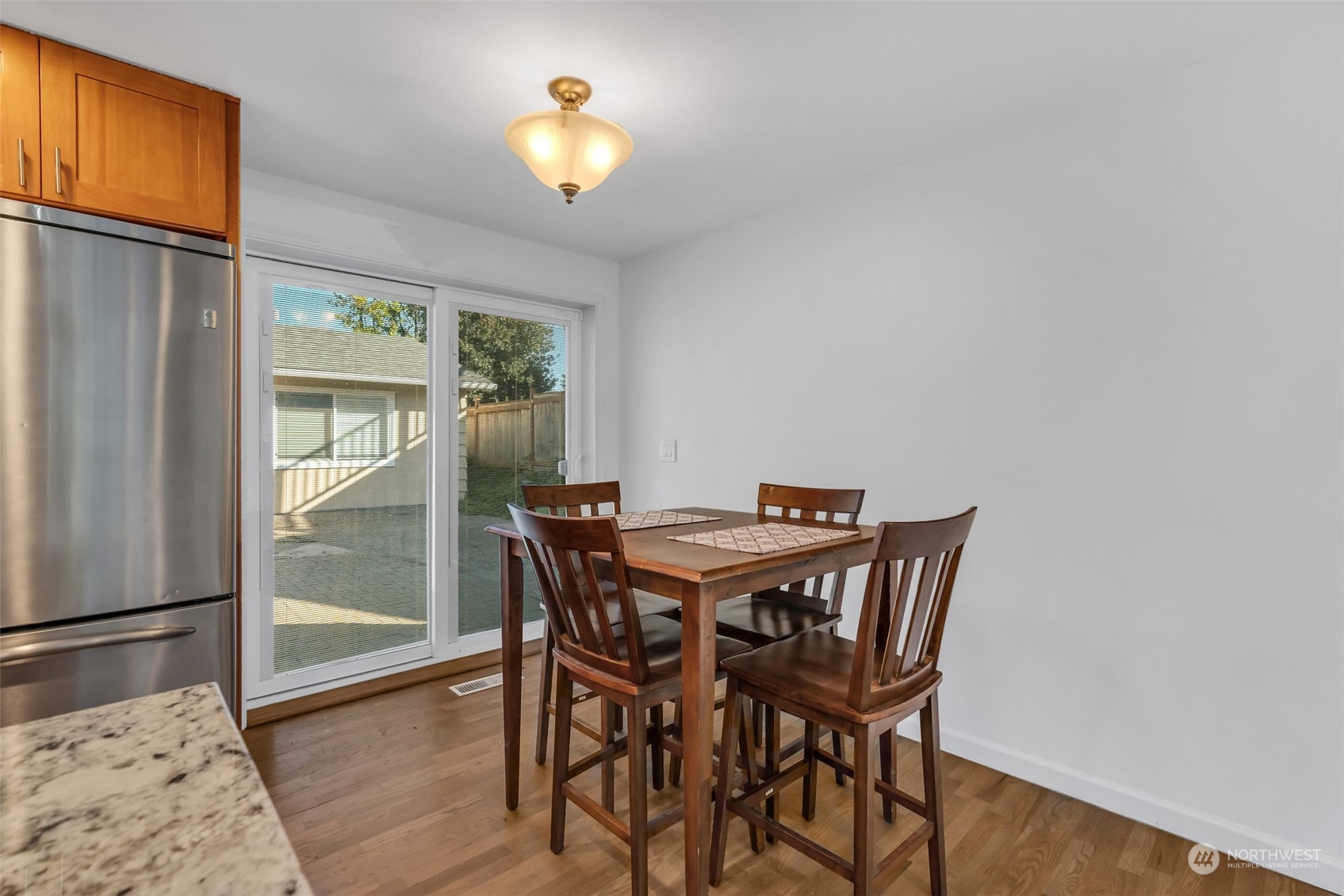 3506 Northeast 9th Street Renton, WA 98056 - Photo 7 of 13