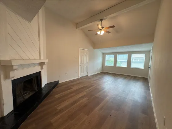 $850 | 9696 Walnut Street, Unit 2017, Dallas, TX 75243