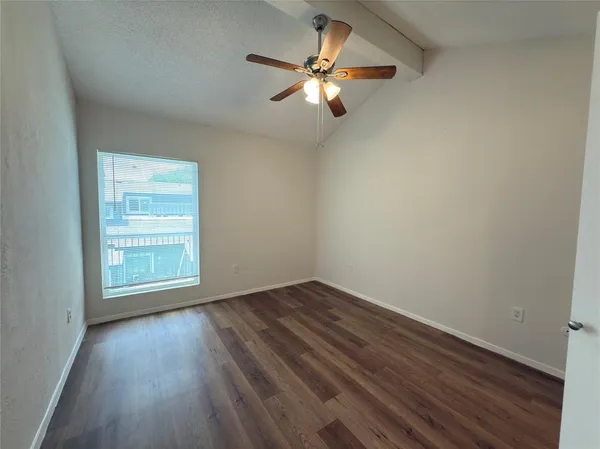 $850 | 9696 Walnut Street, Unit 2017, Dallas, TX 75243