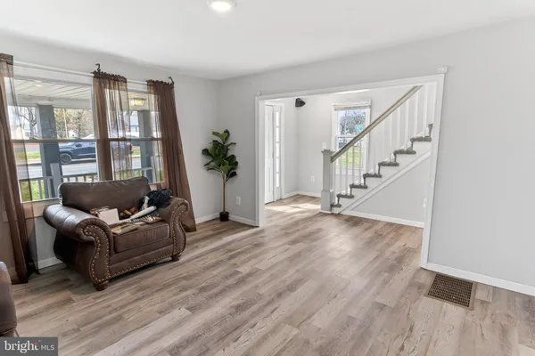 $239,999 | 1002 West Main Street, Salisbury, MD 21801