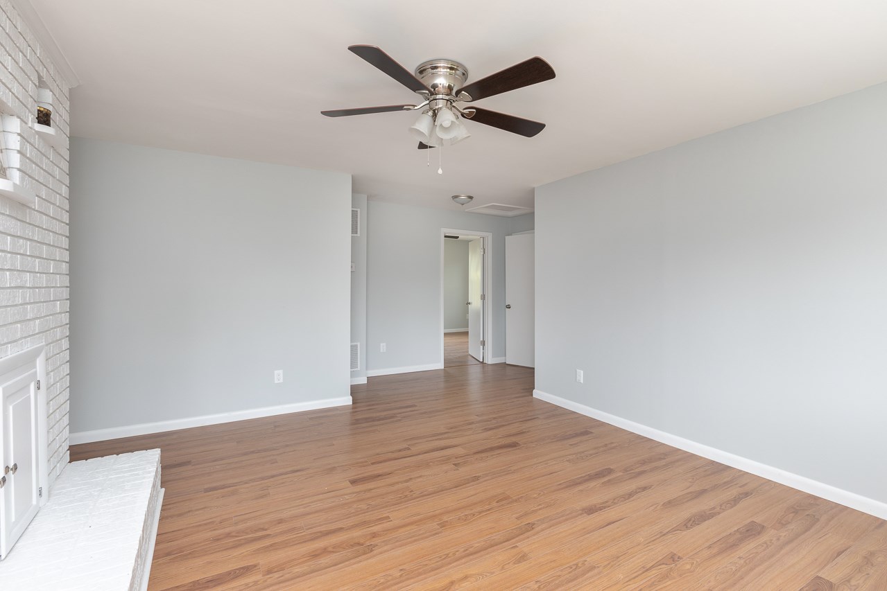 153 Mine Branch Road Crimora, VA 24431 - Photo 12 of 41 Gallery Image 12