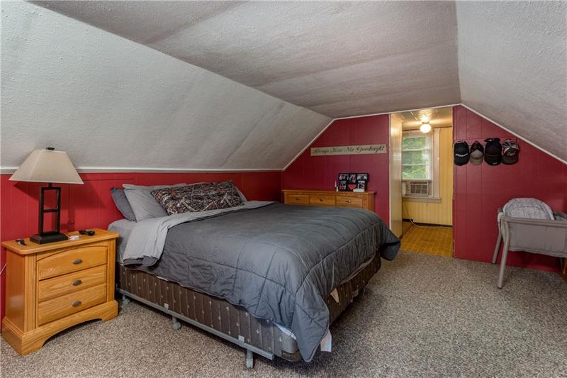 104 West McQuistion Road Butler, PA 16001 - Photo 13 of 25 Gallery Image 13