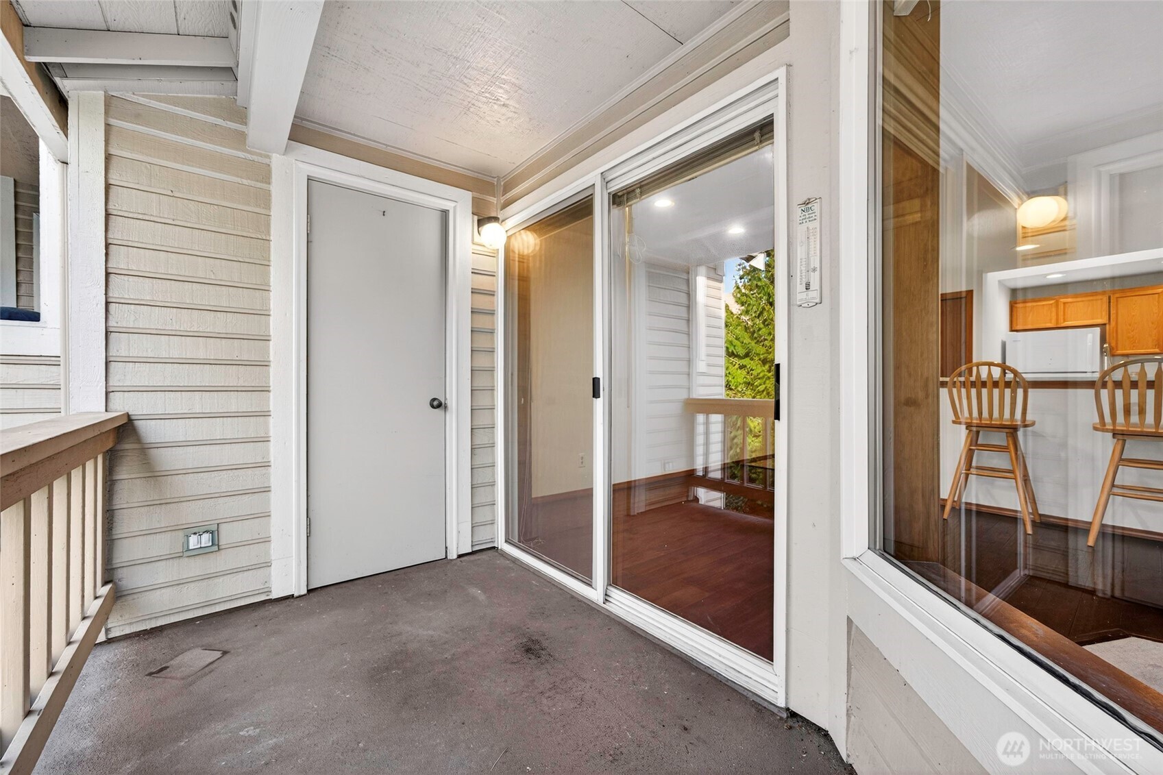 432 3rd Avenue South, Unit B204 Edmonds, WA 98020 - Photo 21 of 32