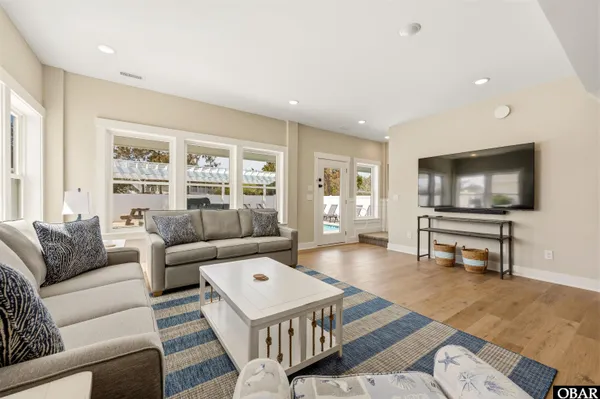 $3,399,000 | 1078 Lighthouse Drive, Corolla, NC 27927