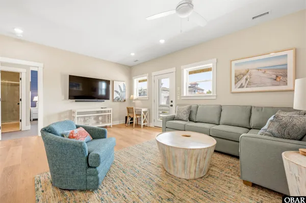 $3,399,000 | 1078 Lighthouse Drive, Corolla, NC 27927