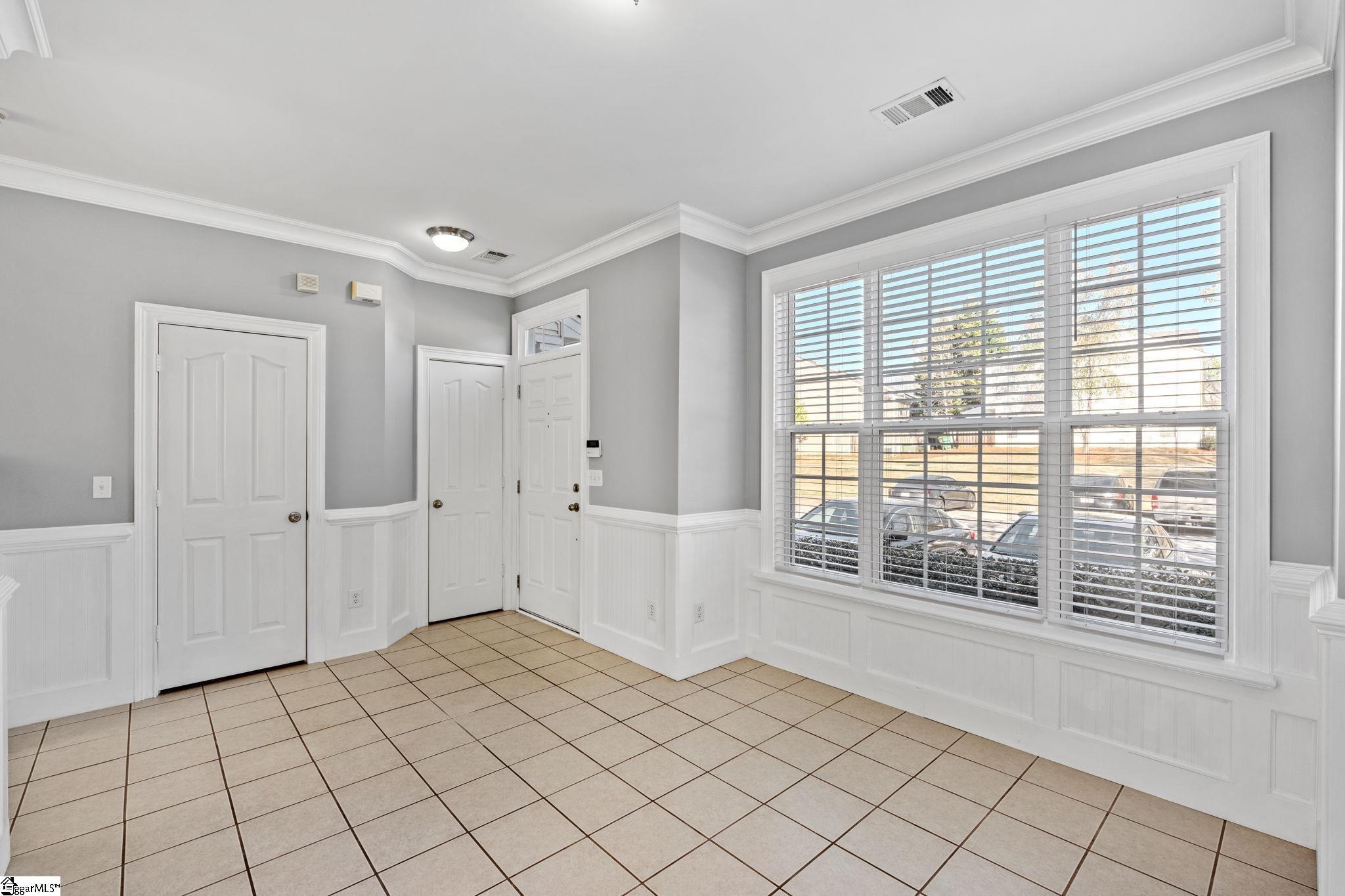 423 Twist Circle Mauldin, SC 29662 - Photo 5 of 35