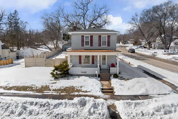$209,900 | 330 Riverside Avenue, Owatonna, MN 55060