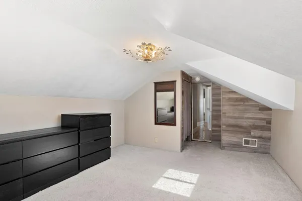 $209,900 | 330 Riverside Avenue, Owatonna, MN 55060