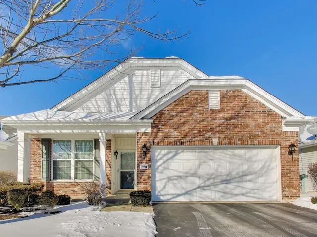 $380,000 | 2594 Venetian Lane, Elgin, IL 60124