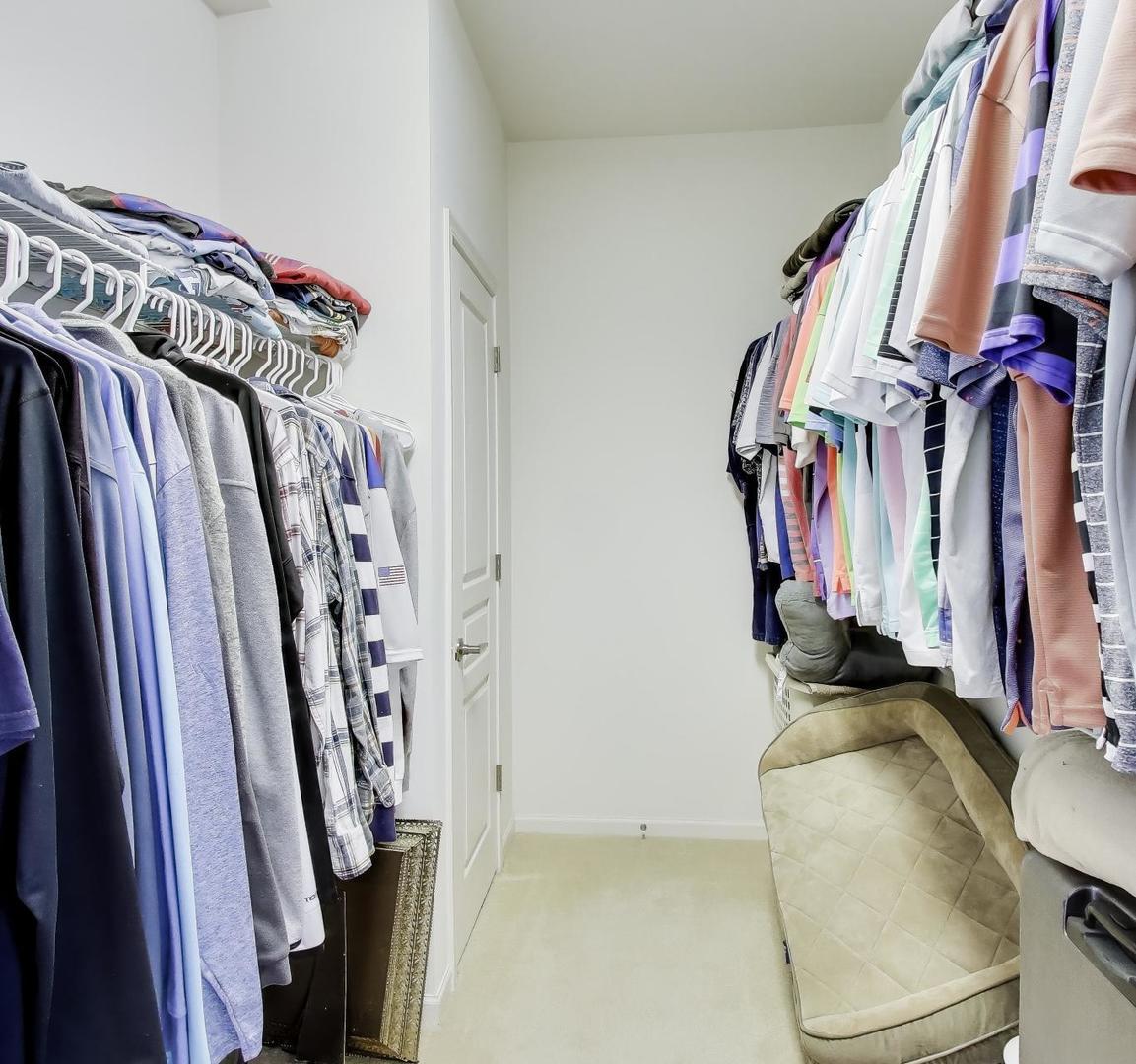 2594 Venetian Lane Elgin, IL 60124 - Photo 19 of 32