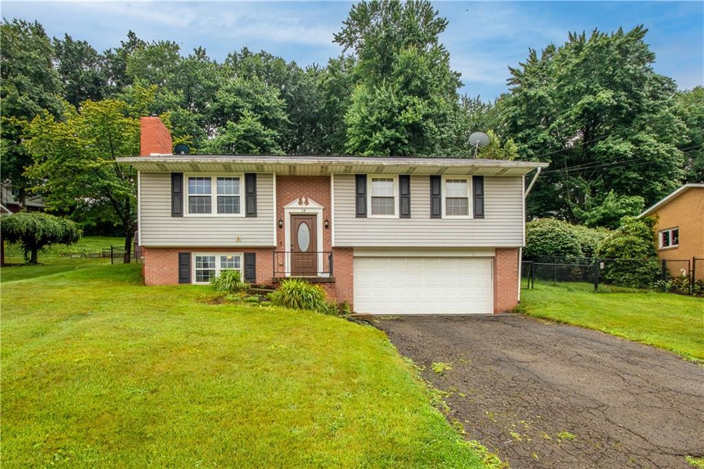 119 West McQuistion Road Butler, PA 16001 - Photo 1 of 18