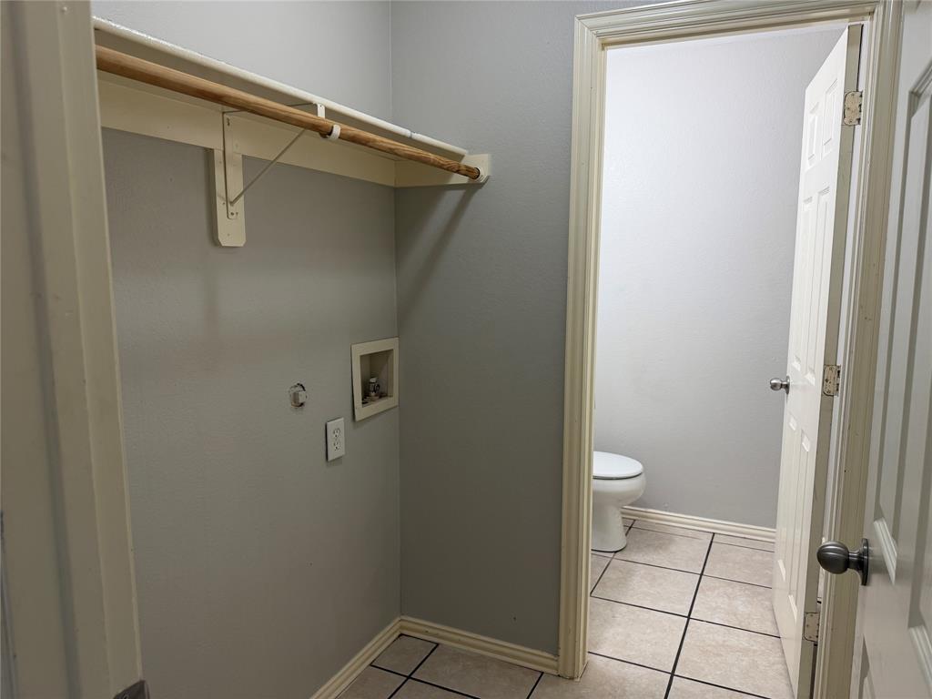 4029 Preferred Place Dallas, TX 75237 - Photo 5 of 29