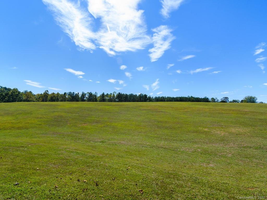 160 Fowler Road Mill Spring, NC 28756 - Photo 7 of 27 Gallery Image 7