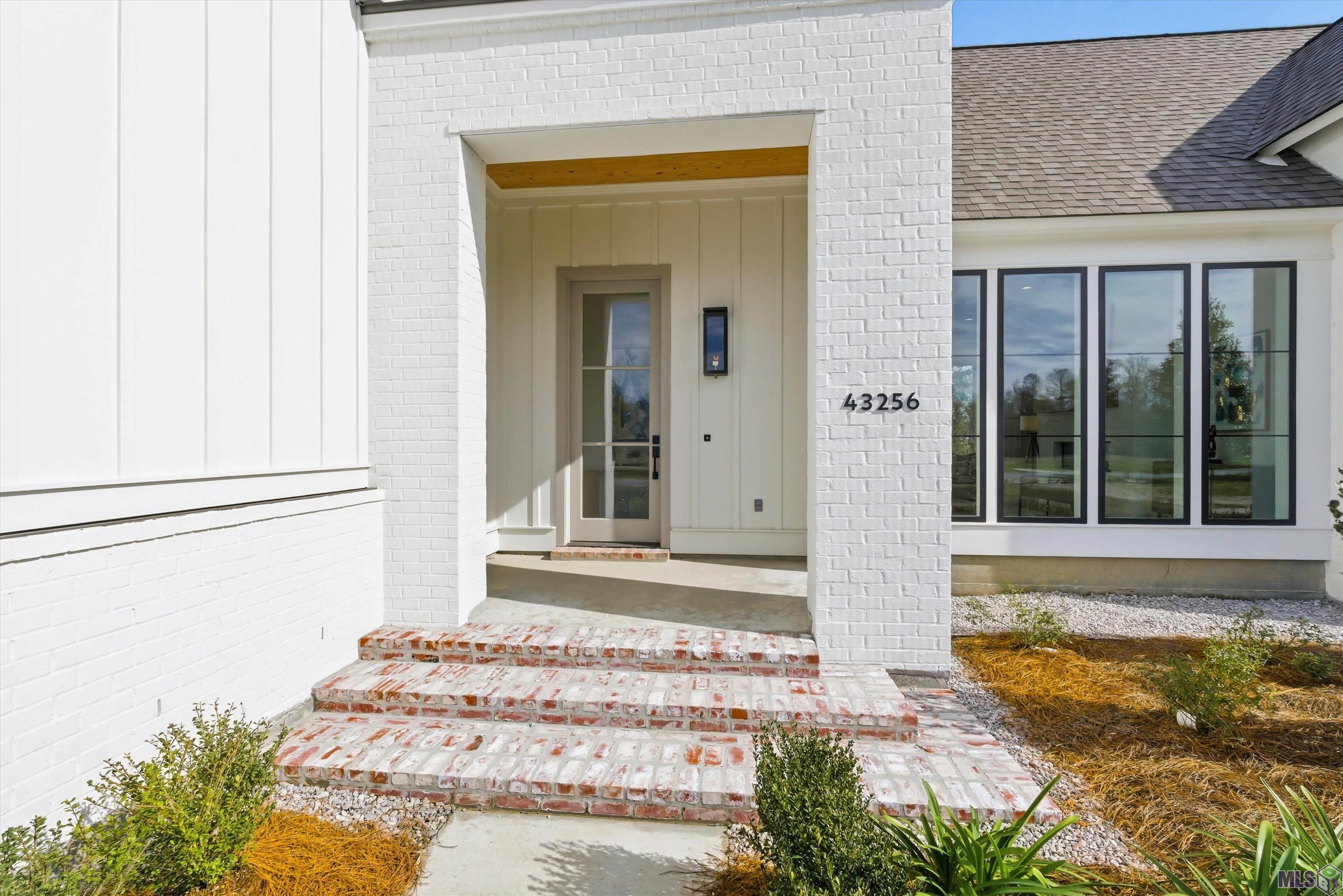 43256 Collyns Cove Prairieville, LA 70769 - Photo 2 of 31